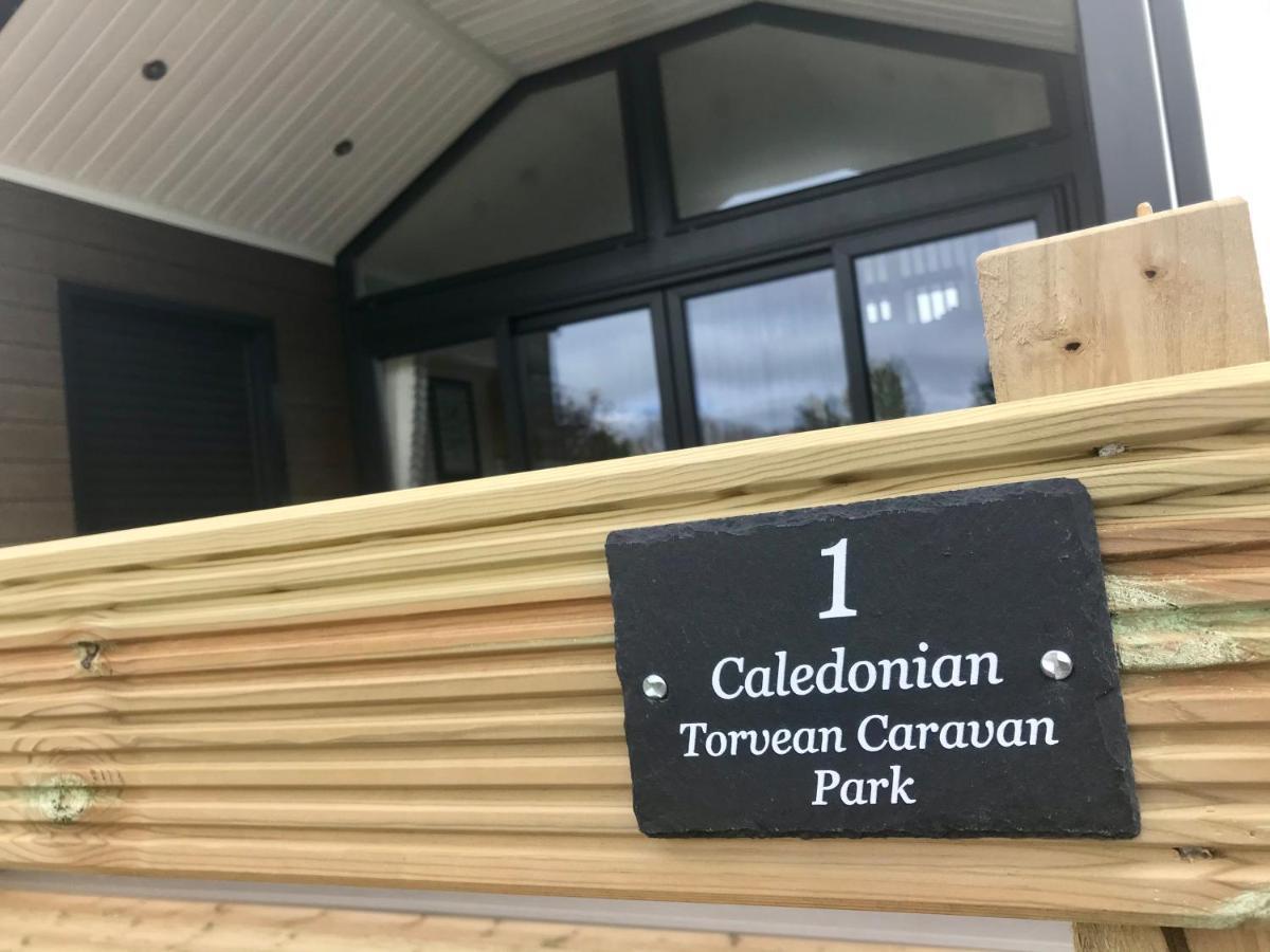 Caledonian Lodges 1 Inverness Extérieur photo